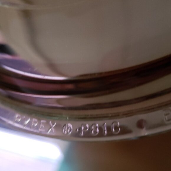 2 replacement pot lids Pyrex Amber Vintage - Picture 3 of 5